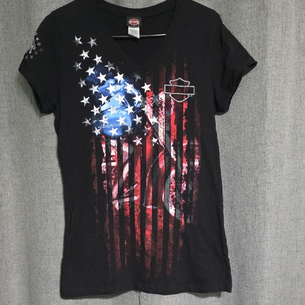 Harley-Davidson Black Tee with Winged Graphic